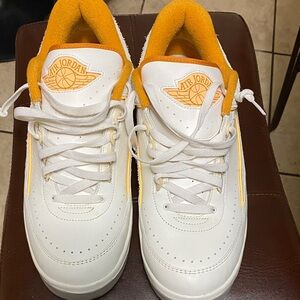 Nike Air Jordan 2 Retro Low craft melon tint .Orange and White Sneakers